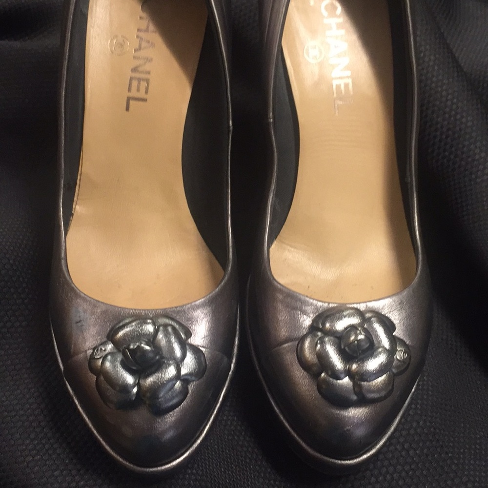 Authentic Chanel Pumps